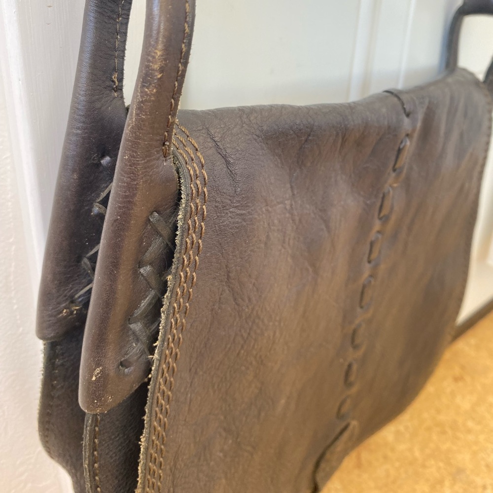 Lucky Brand Slouch Purse Brown Rustic Dstr Leather